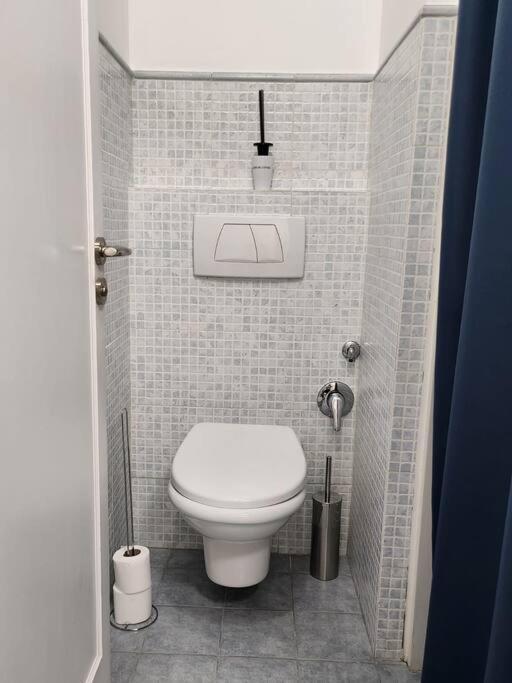 Appartement Ambassadeur ม็องตง ภายนอก รูปภาพ