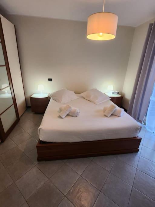 Appartement Ambassadeur ม็องตง ภายนอก รูปภาพ